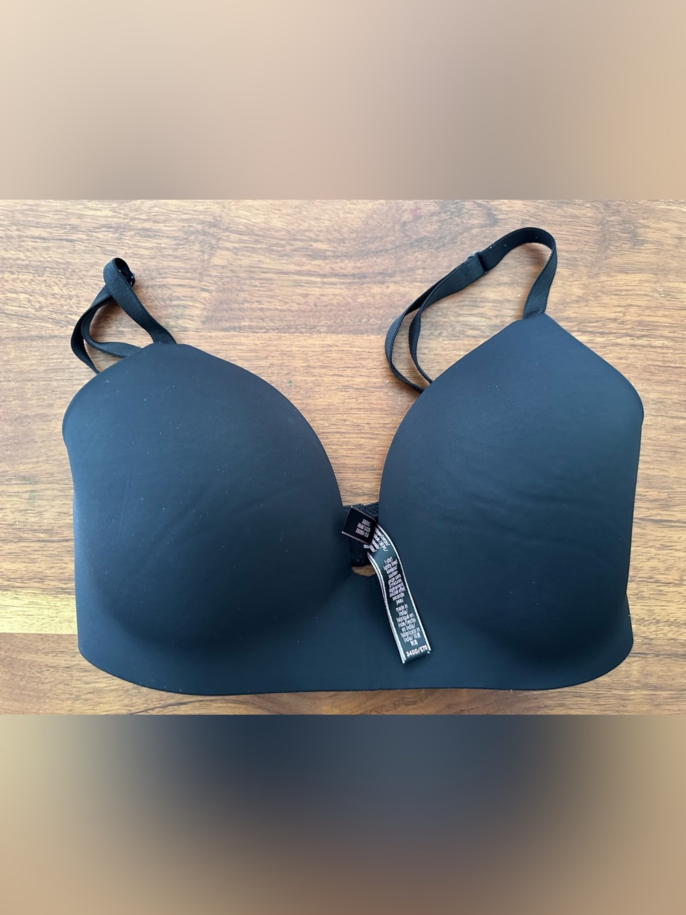 VS Black Wireless Lined Bra - Women Intimates & Sleepwear